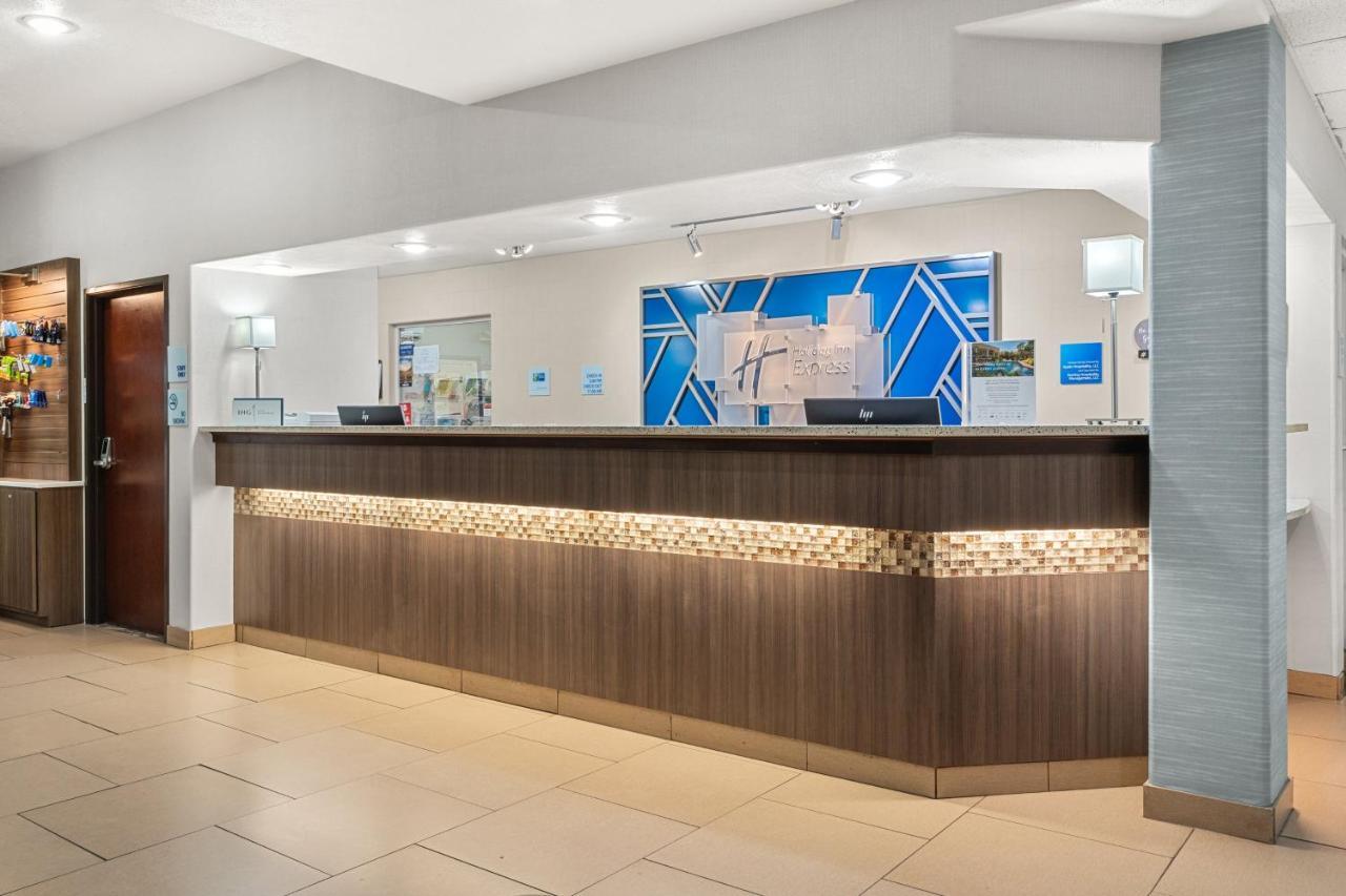 Holiday Inn Express Wenatchee By Ihg Kültér fotó