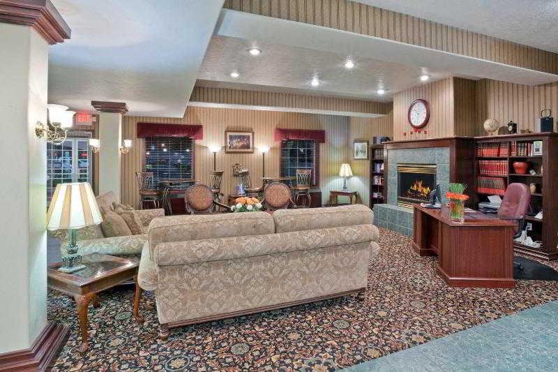 Holiday Inn Express Wenatchee By Ihg Beltér fotó